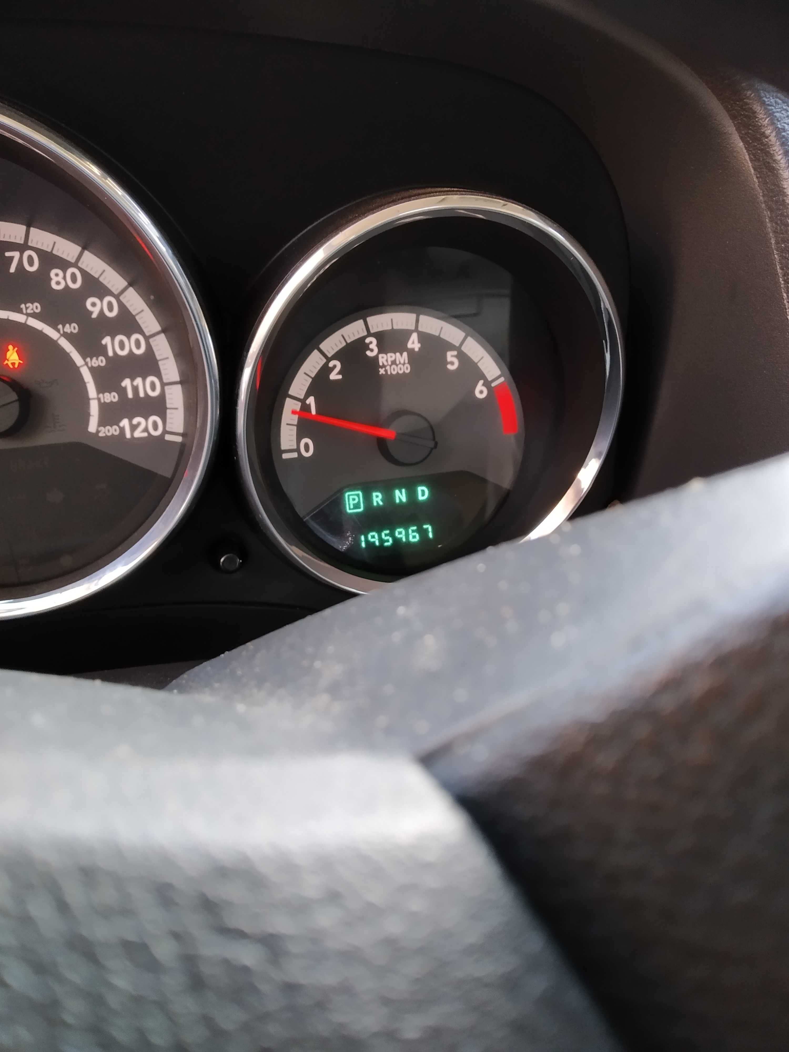 Продам туньо Dodge Caliber 2011.2.0ben