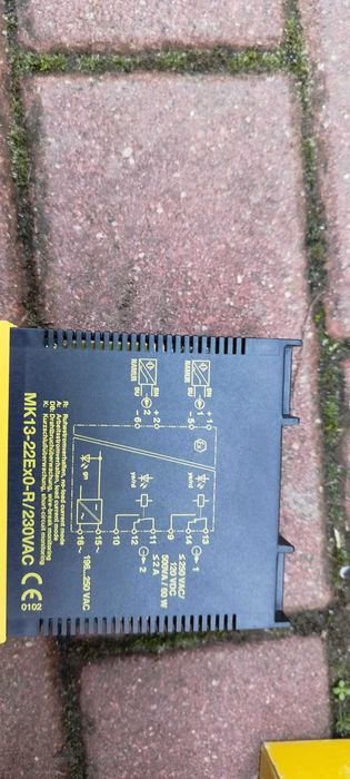 Izolacyjny wzmacniacz przełączający MK13-22 Ex0-R/230VAC Turck- nowy