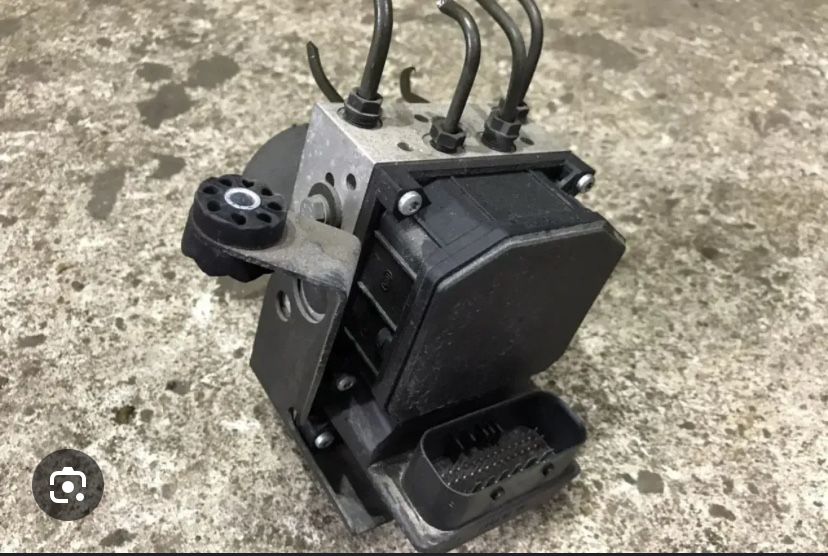 Бмв е39 блок абс 001