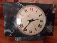 Інтер'єрний настільний годинник "Молния" в мраморі, 1965 р.