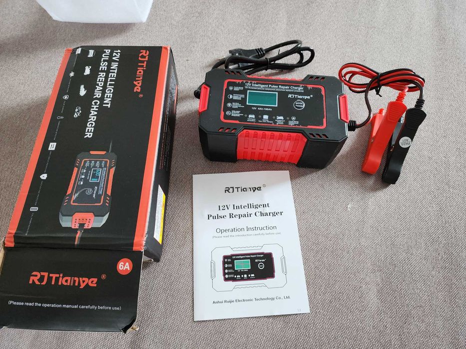 Зарядний пристрій для автомобільного акумулятора