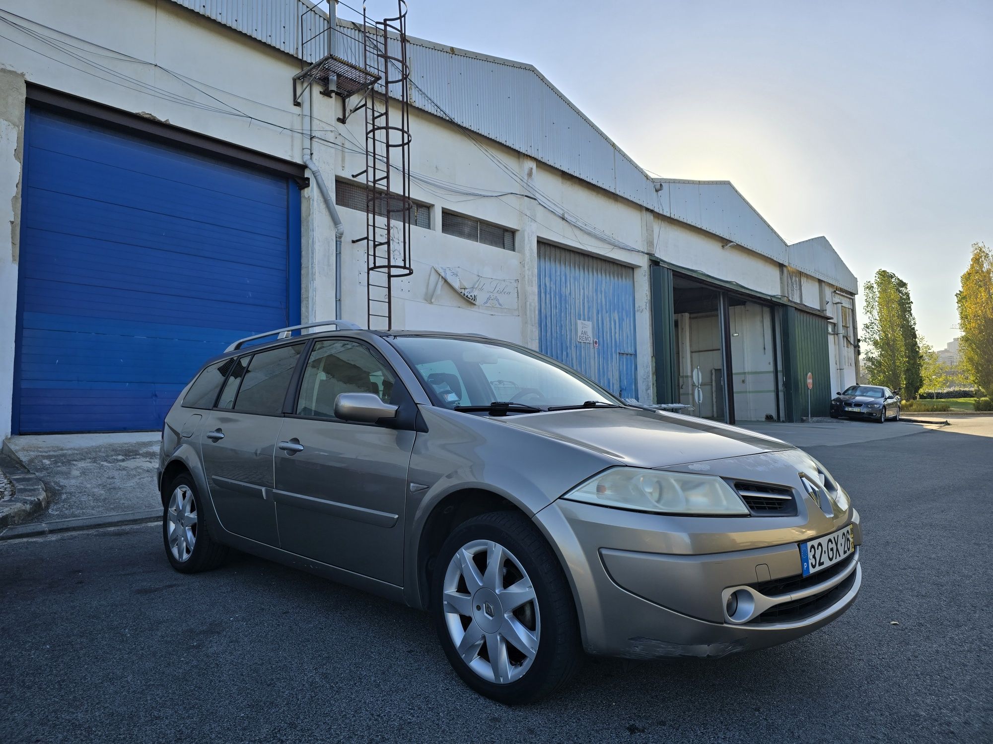 Renault megane full extras 1.5 dci 96 mil kms