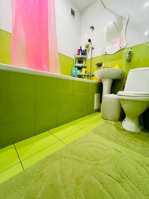 3к квартира, Критий ринок, 2/5, АГВ, кондиціонер, кухня-студія