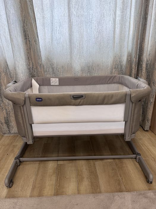 дитяче ліжечко chicco next2me magic