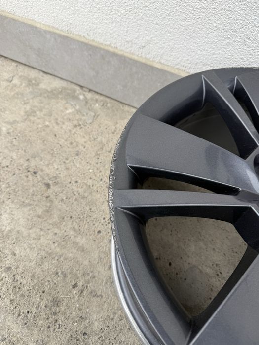 Диски 18 5.112 ЕТ44 8jx18H2 Skoda Kodiaq SuperB