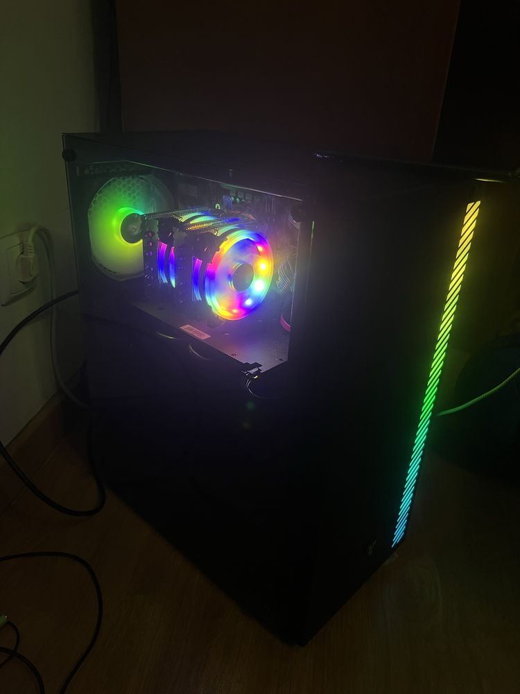 PC gamer /RX 580 8GB/ 16 GB 3200MZ