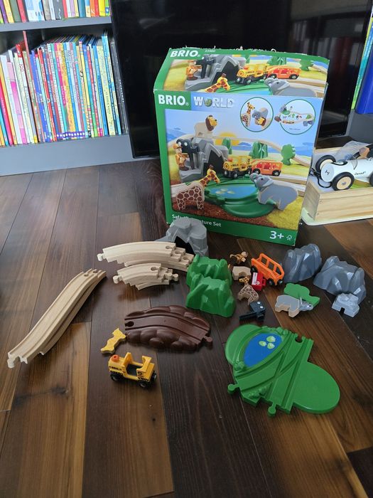 Brio, duży zestaw safari, drewniana kolejka, 3+, stan idealny.