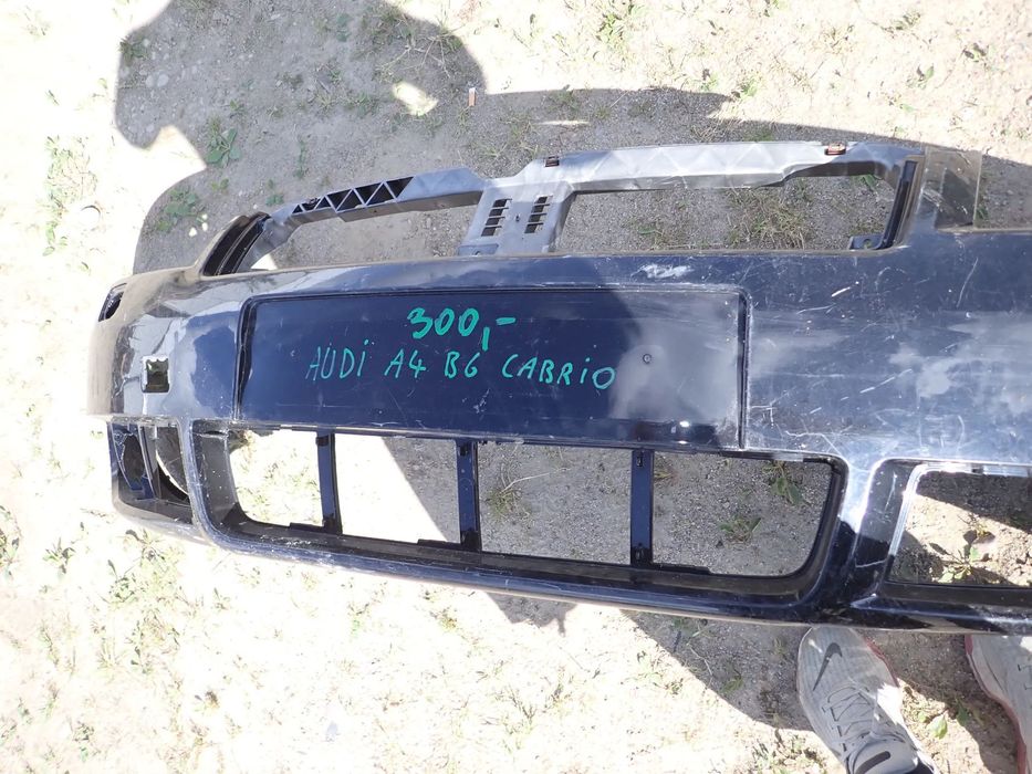 AUDI A4 B6 CABRIO ZDERZAK PRZÓD