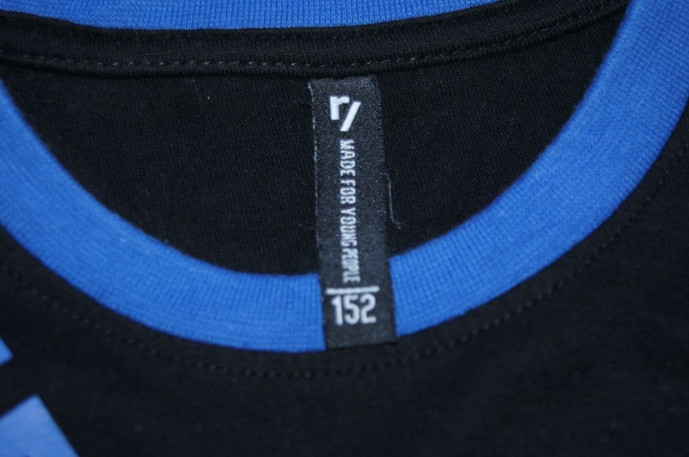 Bluzka/T-shirt r. 152 Reporter Young