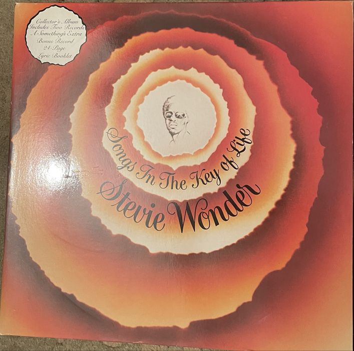 Vendo discos antigos em vinil consulte preços