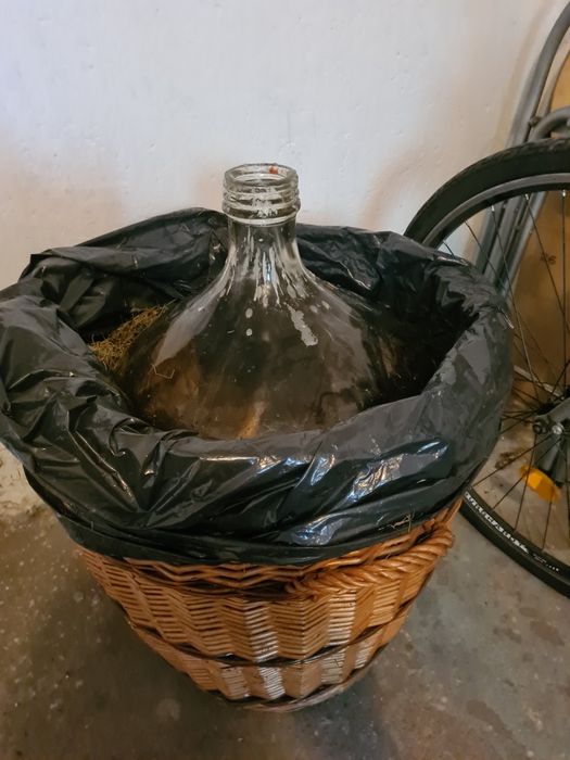 Sprzedam butel na wino