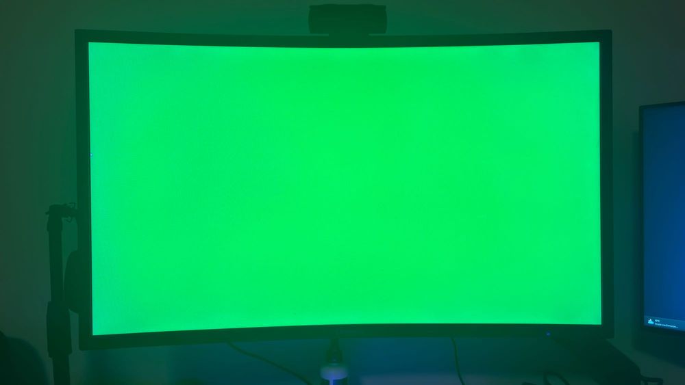 Monitor 27'  144Hz HDR Samsung LCHG70QQUXEN