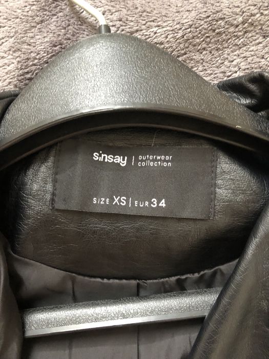 Жіноча шкріна курта