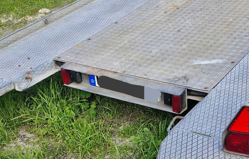 Plataforma/Reboque basculante Karo