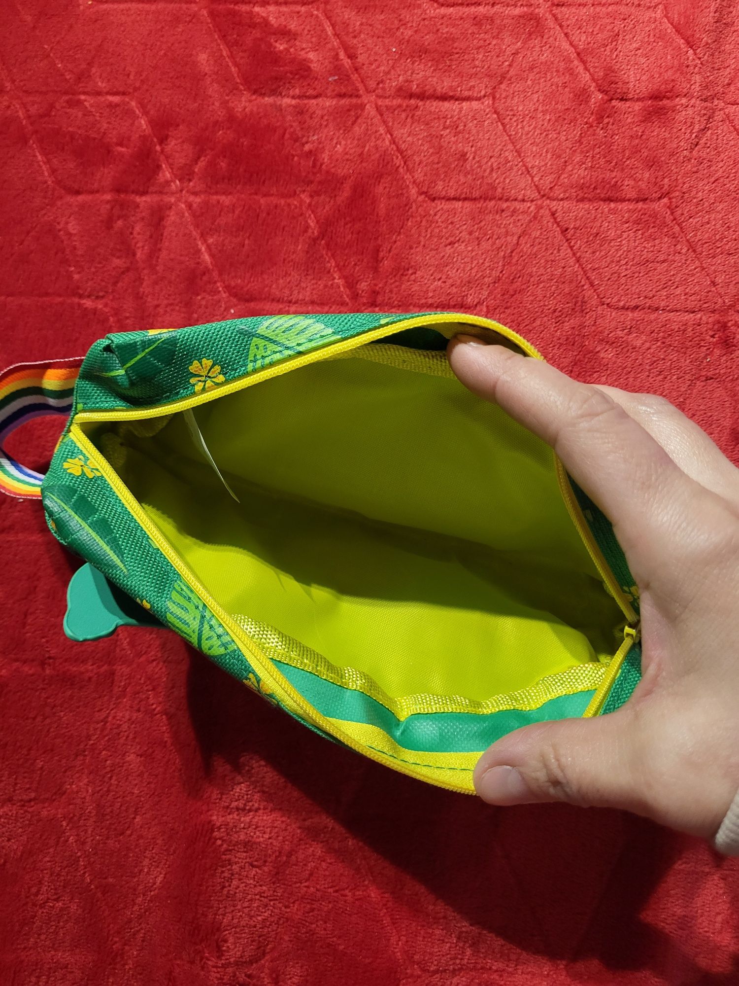 Piórnik saszetka Lew 3D Kayet