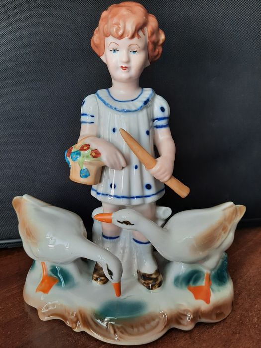 Продам статуэтку