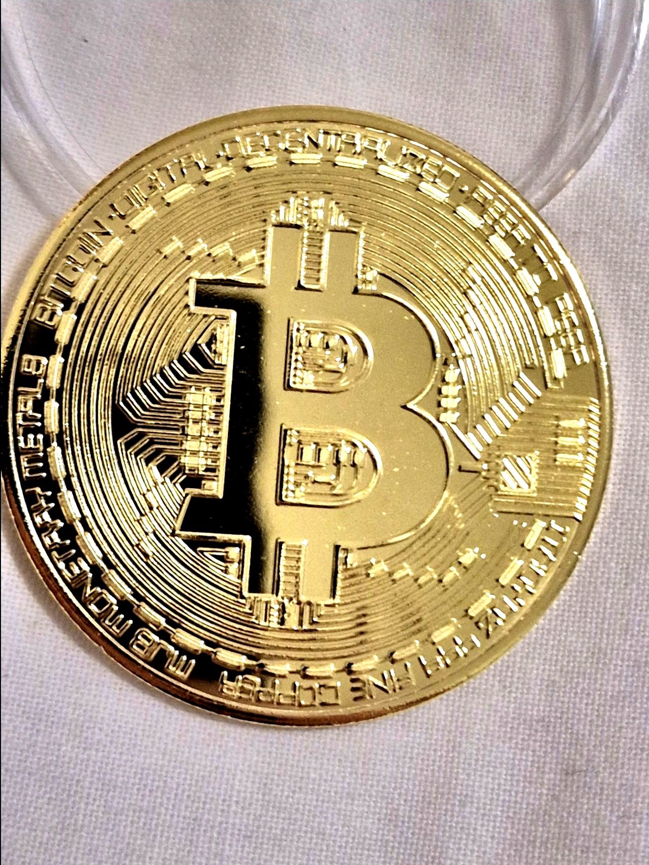 Moedas Bitcoin - Decorativas em metal
