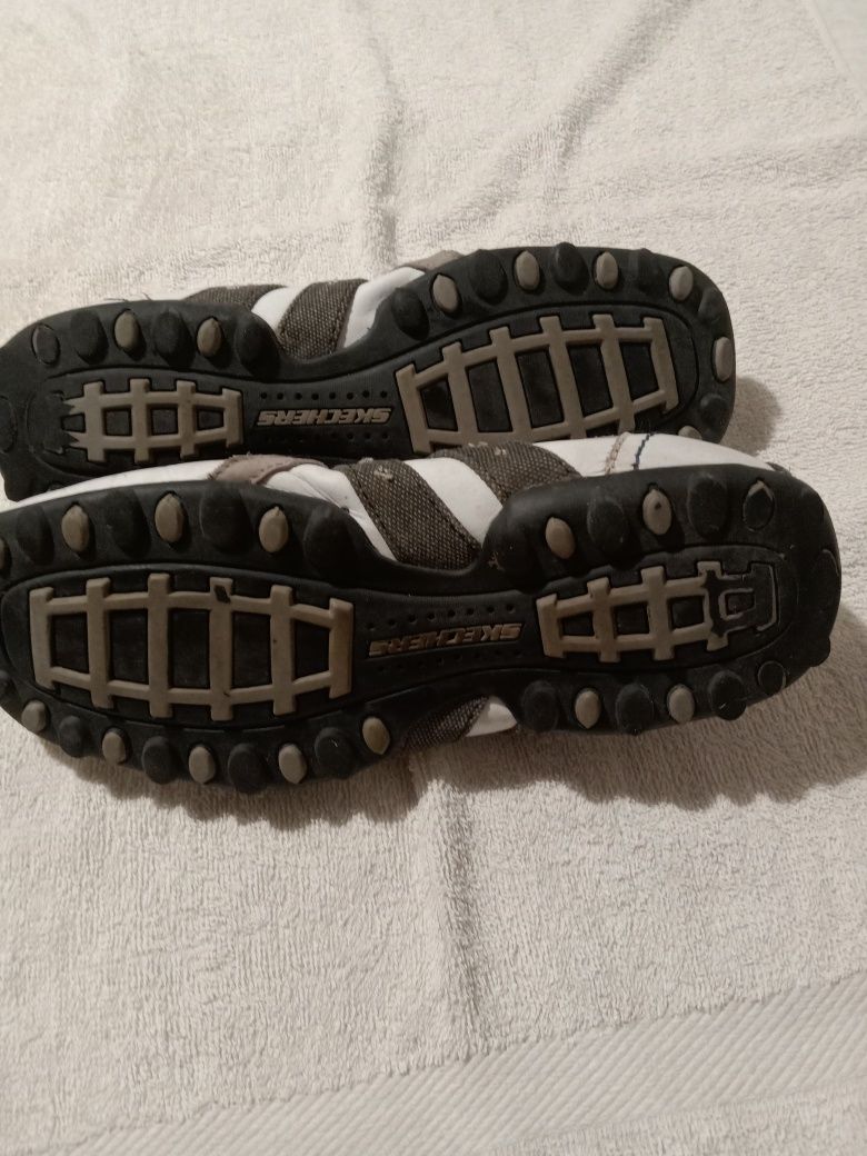 Buty firmy Skechers