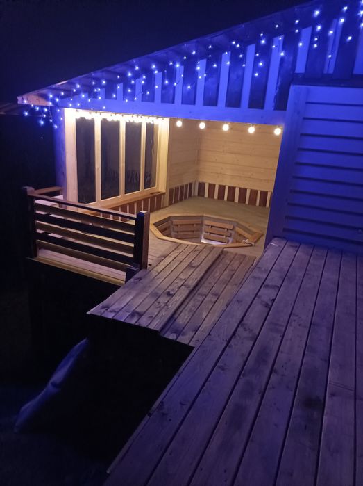 Відпочинок в карпатах з Чаном під лісом "Berdo"