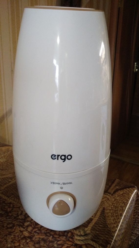 Зволожувач повітря Ergo HU-1730