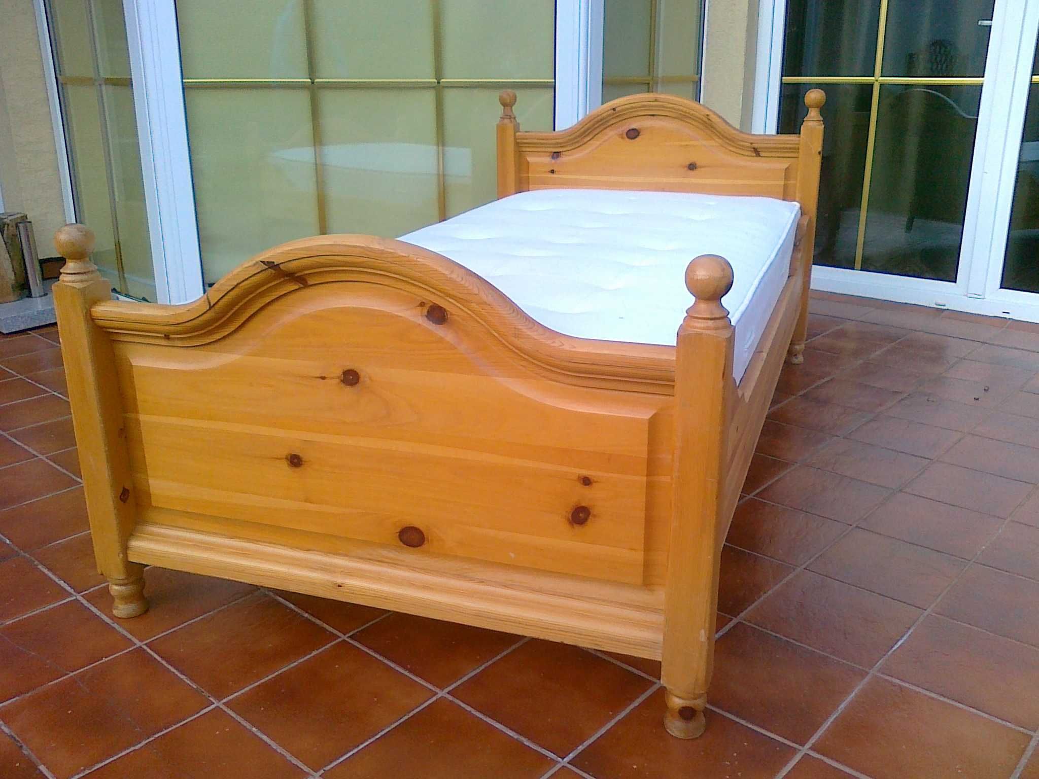 łóżko drewniane stylowe sosnowe 100 x 200 materac stelaż relaks komfor