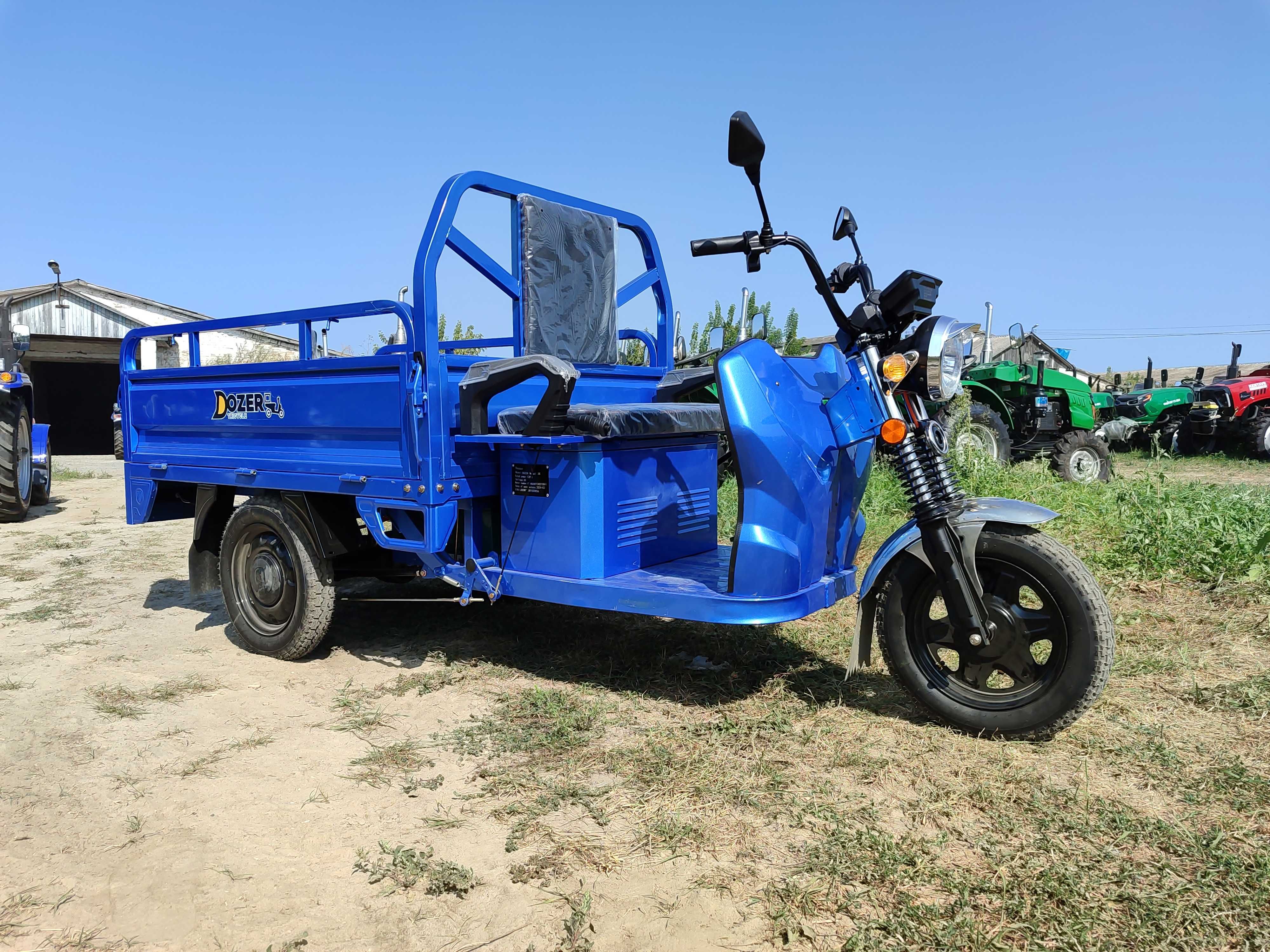 Электро трицикл Dozer 1200 E доставка к дому