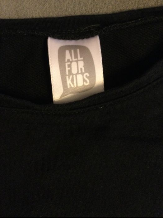 Sukienka dla dziewczynki rozmiar 140/146