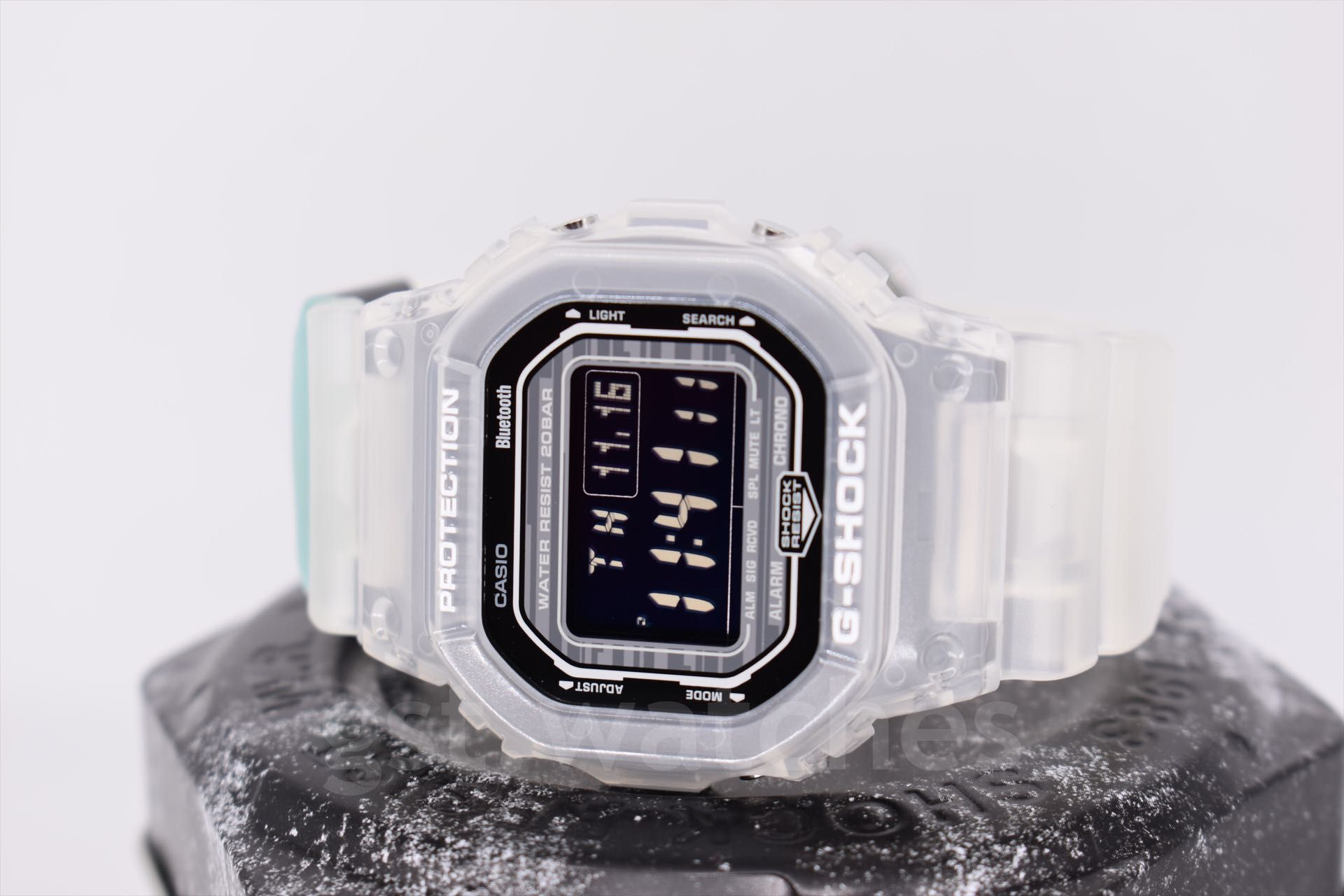 Casio G-Shock DW-B5600G-7 NEW ORIGINAL | Bluetooth