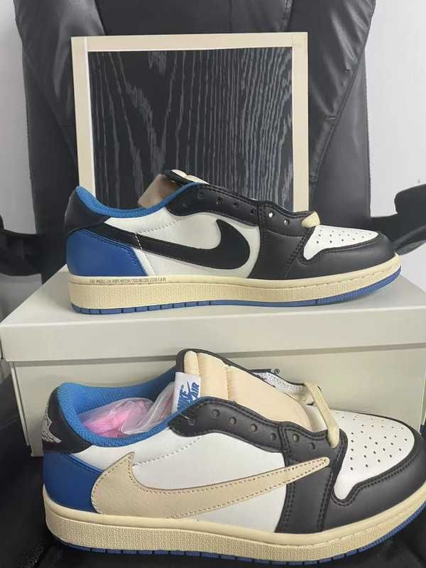 TravisScott\Jordan1*Retro*DamskieNikeAIrniebieski UnisexTrampki.44
