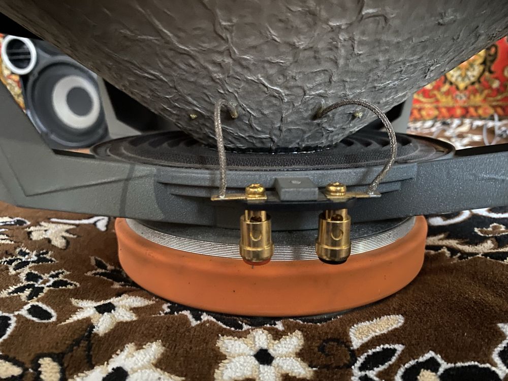 Hertz ML 3800 сабвуфер