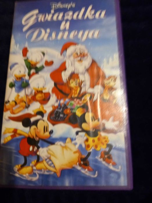 Sprzedam kasetę VHS z bajkami Disneya