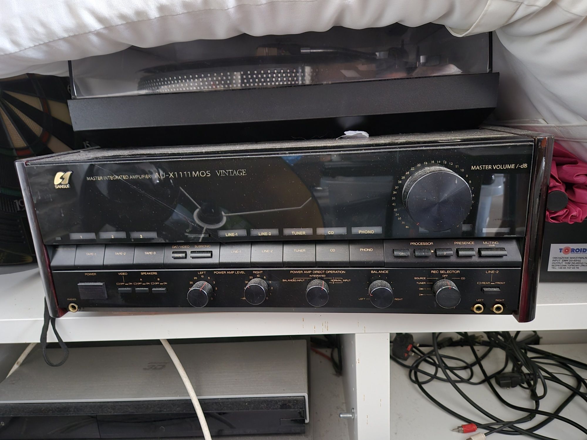 Wzmacniach SANSUI AU-X1111MOS Vintage