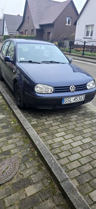 Volkswagen Golf 1.4 benzyna. 2000r