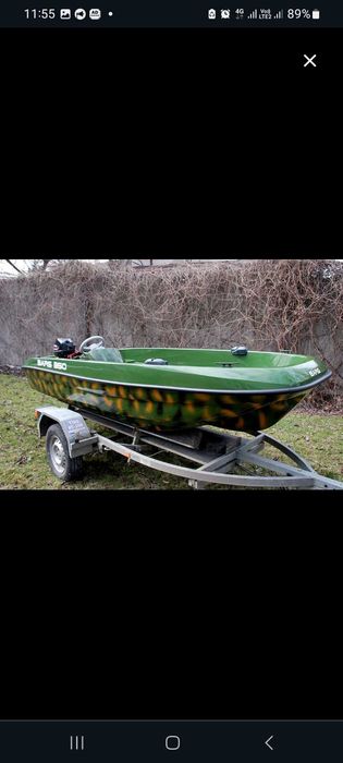 Моторний пластиковий човен Барс 350