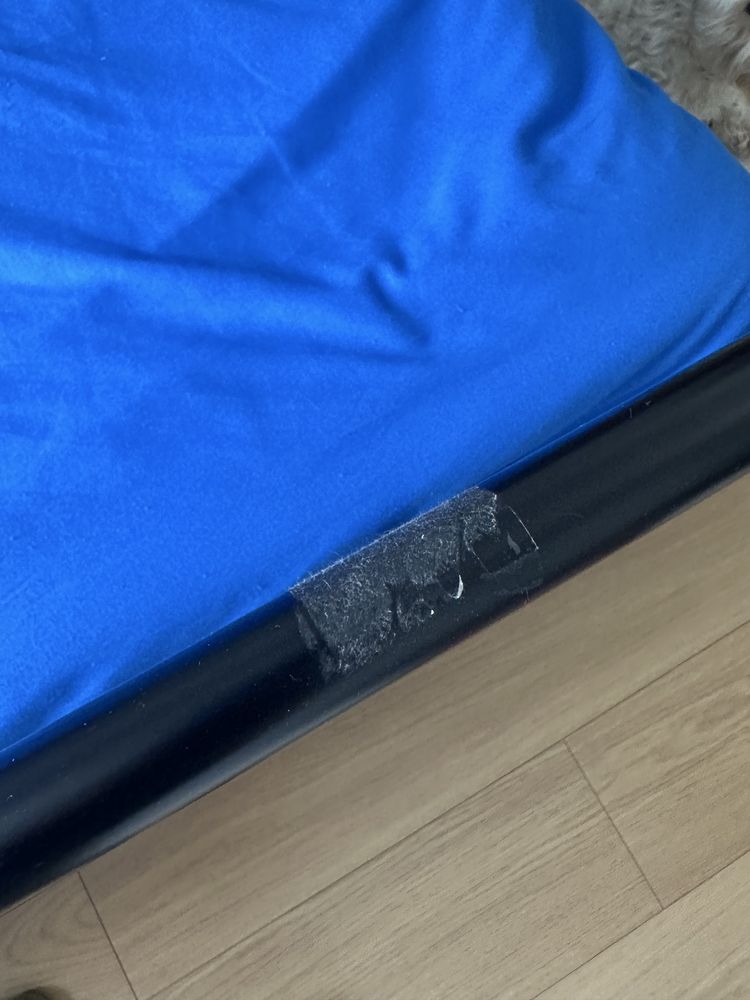 Rama łóżka, metalowe czarne, bez materaca
