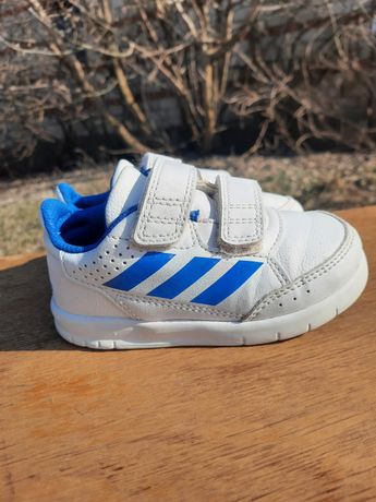 Оригинал,   Идеальные Кроссовки Adidas,  размер 24