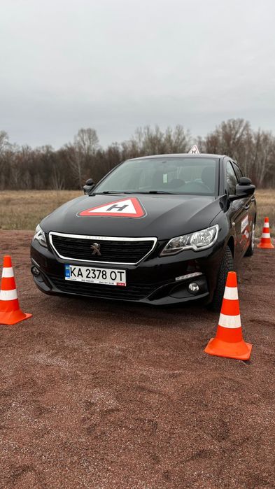 Автоінструктор, Інструктор з водіння, приватні уроки водіння,