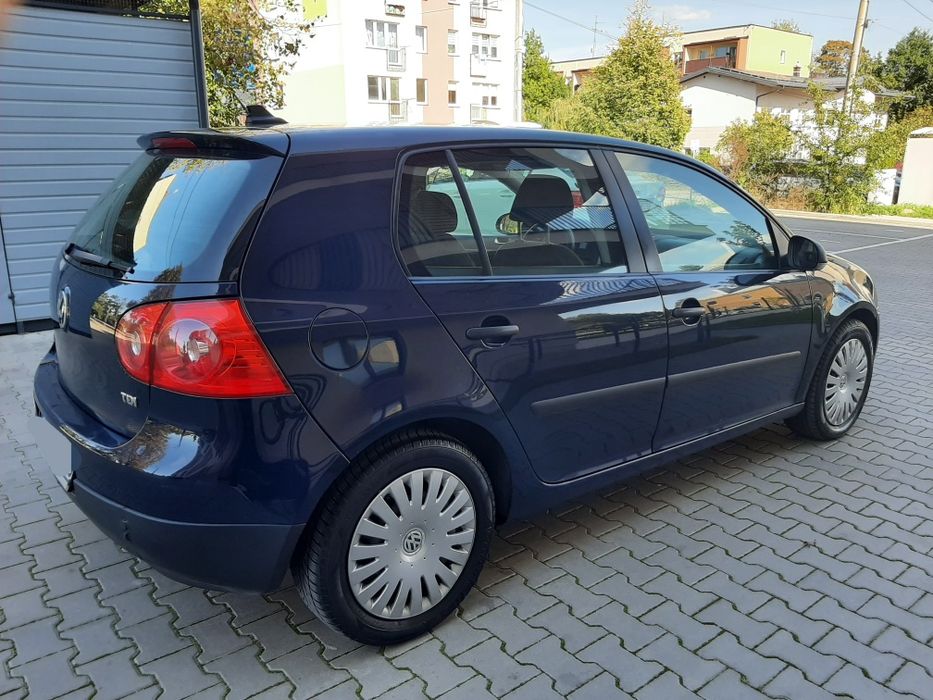 Wolkswagen golf 5 oszczędny 1.9 tdi