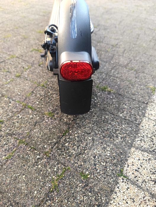 Xiaomi scooter essential zadbana odblokowana 30km/h
