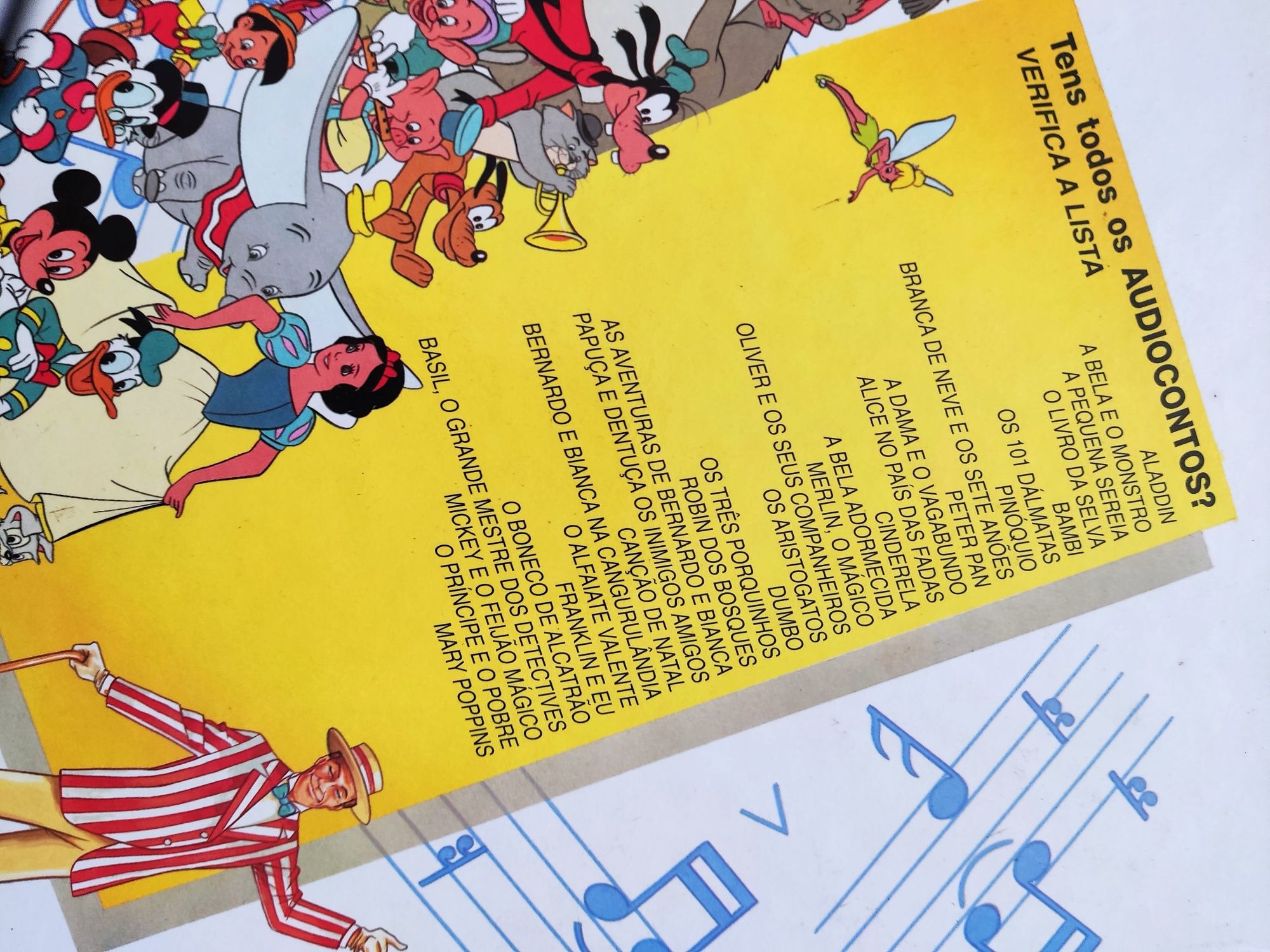 Coleção completa de 30 livros infantis da Disney