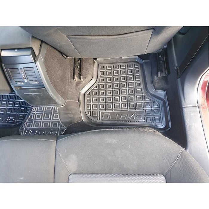 Модельные коврики в салон Skoda Octavia A4 A5 A7 A8 / Golf 3 4 5 6 7