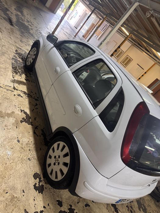Opel corsa em bom estado