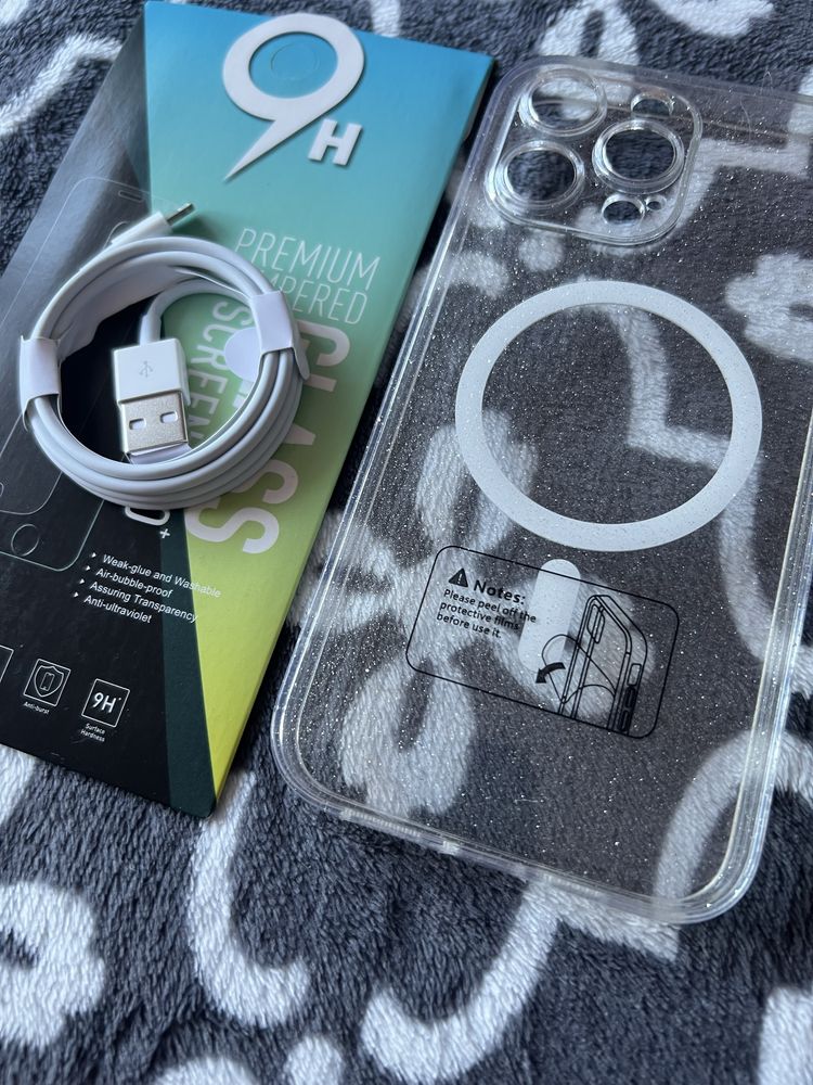 Etui do iPhone 14 Pro Max z magsafe / zestaw
