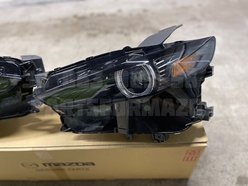Фара правая и левая МАЗДА CX-30 2020 Full Led CX9 CX5 3 BN BP CX3 6 GL