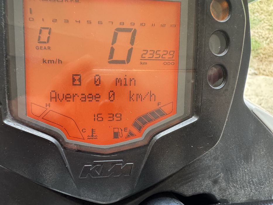 Ktm 390/125  piekny stan wyjatkowe malowanie oryginalne