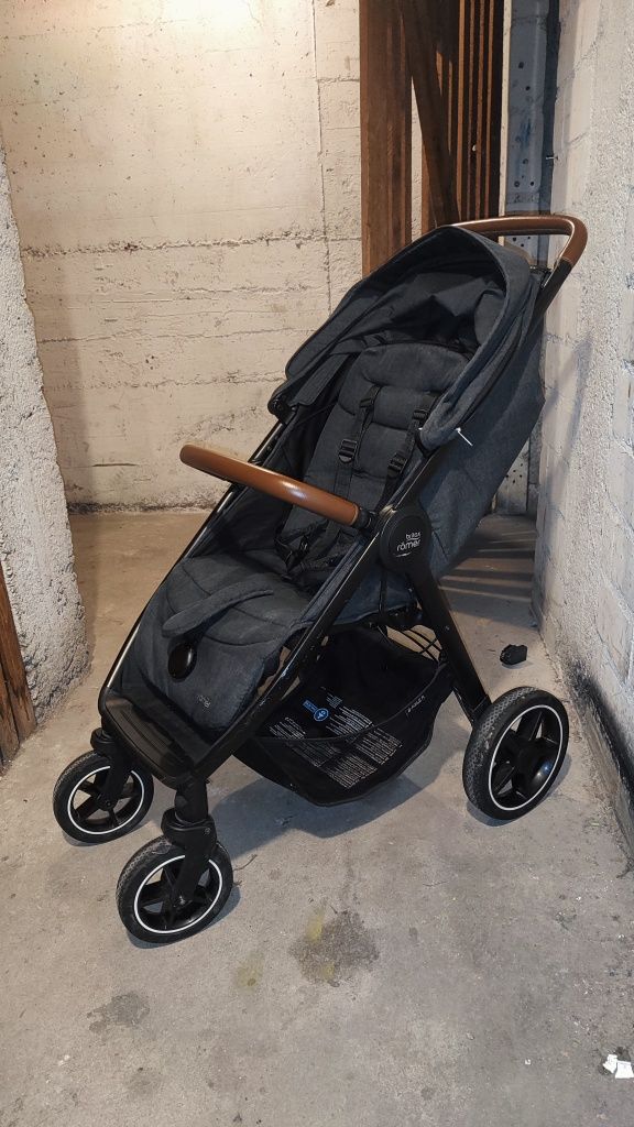 Carrinho de bebé