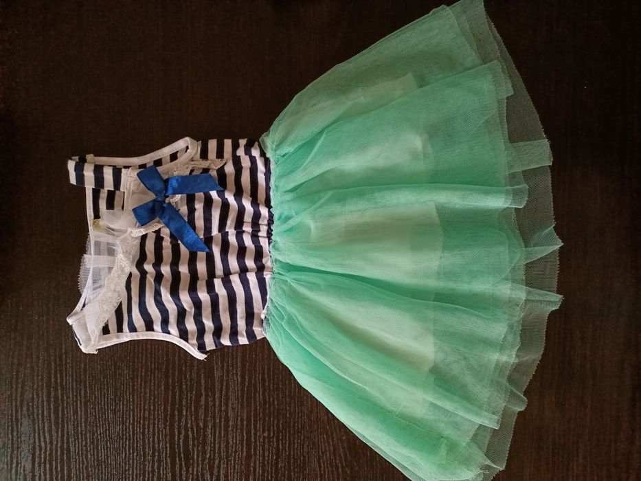 Zestaw ubranek 16 sztuk dla dziewczynki na lato. Rozmiar 92 98. 2 zł/s