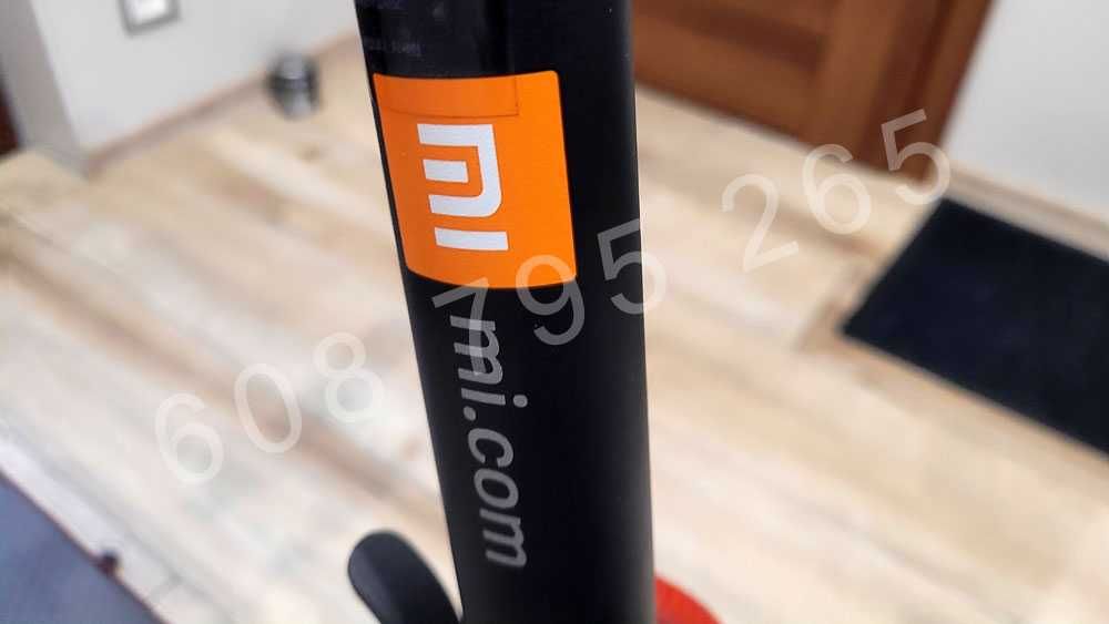 Super stan. Hulajnoga elektryczna Xiaomi Essential Electric M365