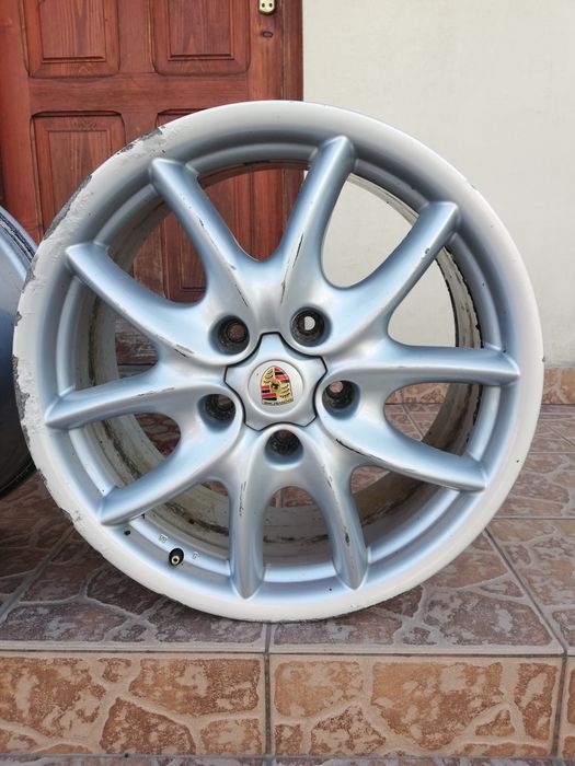 Komplet felg do Porsche 19 cali 5x130 9J Et60