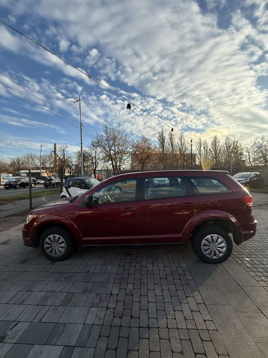 Dodge journey 2.4 газ/бенз автомат 2011 мінімальні пошкодження